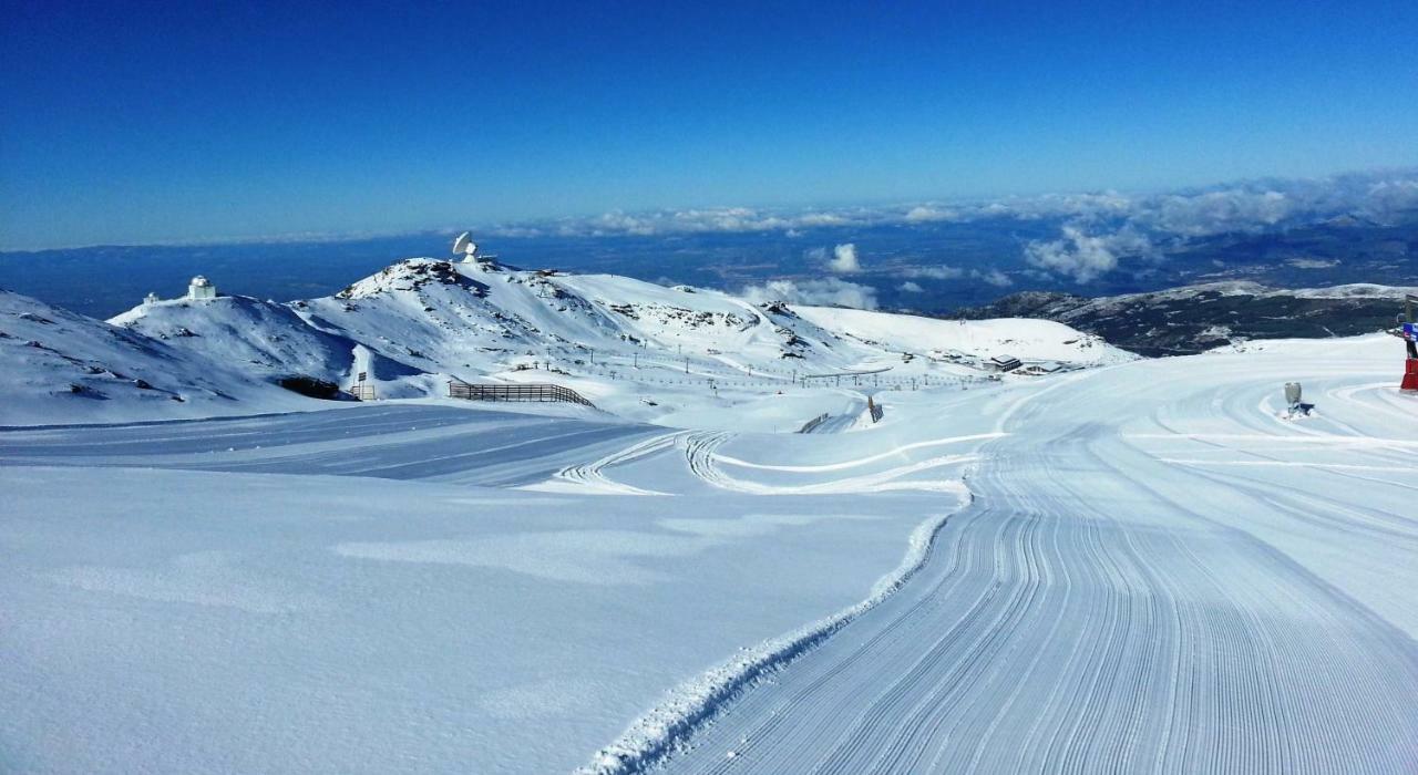 Nuevo Apartamento En Sierra Nevada Con Garaje E Impresionantes Vistas المظهر الخارجي الصورة